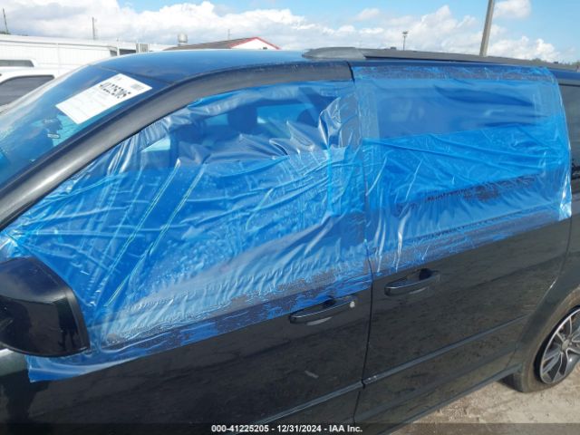 2C4RDGEG2HR586292 Dodge Grand Caravan Gt