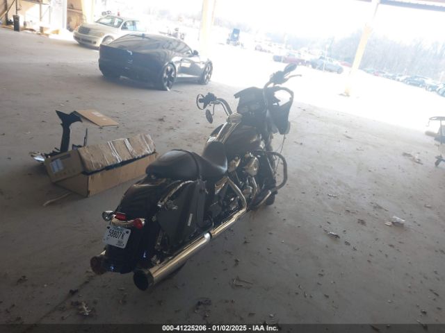 2023 HARLEY-DAVIDSON FLTRX 1HD1KHC1XPB677085 Photo 3