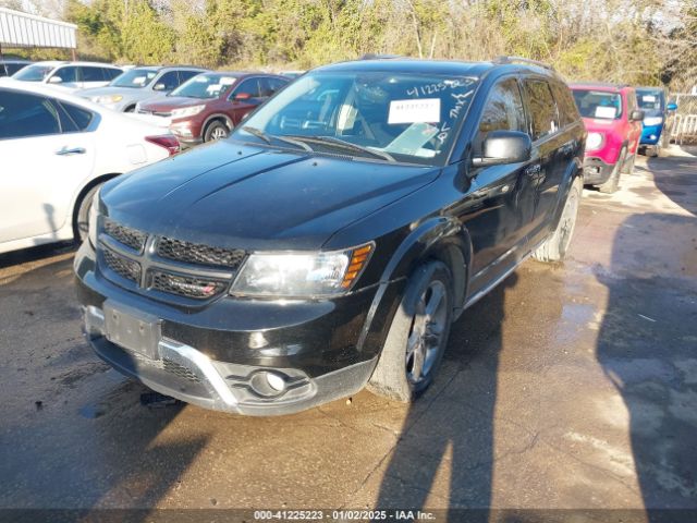 3C4PDCGG5FT697863 Dodge Journey Crossroad