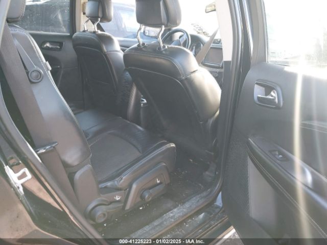3C4PDCGG5FT697863 Dodge Journey Crossroad