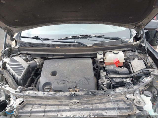 Chevrolet Traverse Ls 2019 1GNERFKW8KJ122044 Image 10