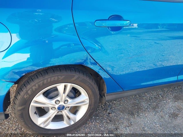 Ford FOCUS SE 2014 1FADP3F23EL229422 Image 18