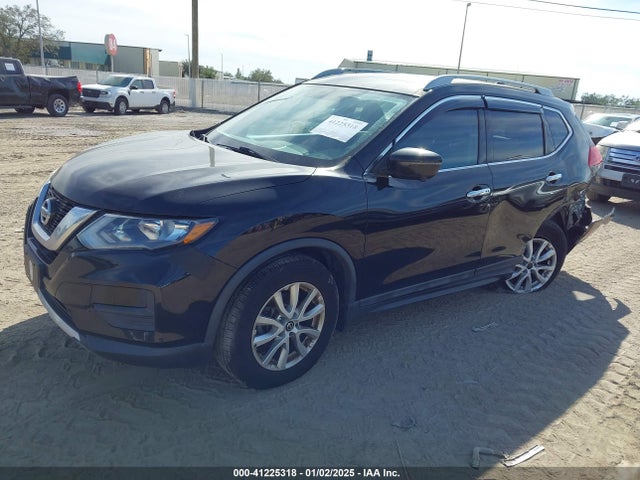 Nissan ROGUE SV 2017 5N1AT2MV2HC817912 Image 2