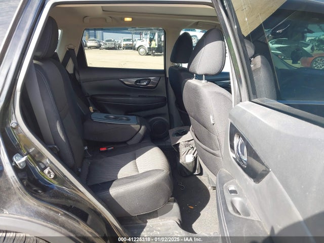 Nissan ROGUE SV 2017 5N1AT2MV2HC817912 Image 8