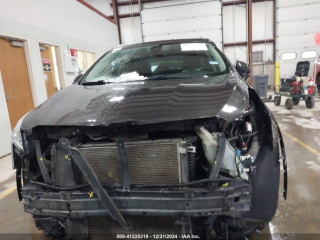 1GYKNCRS8JZ184322 Cadillac XT5 LUXURY