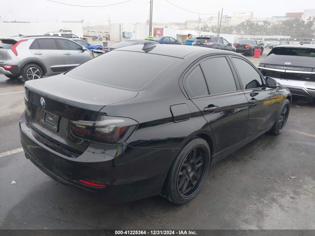 BMW 320 I 2014 WBA3B1C59EK130839 Image 4