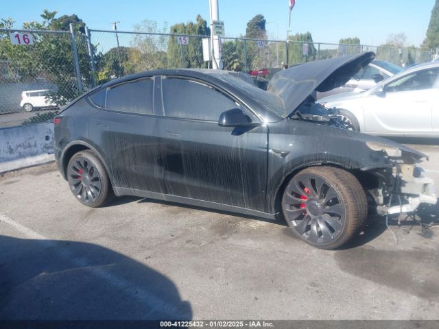 7SAYGDEF7RF021464 Tesla Model Y Performance Dual Motor All-wheel Drive