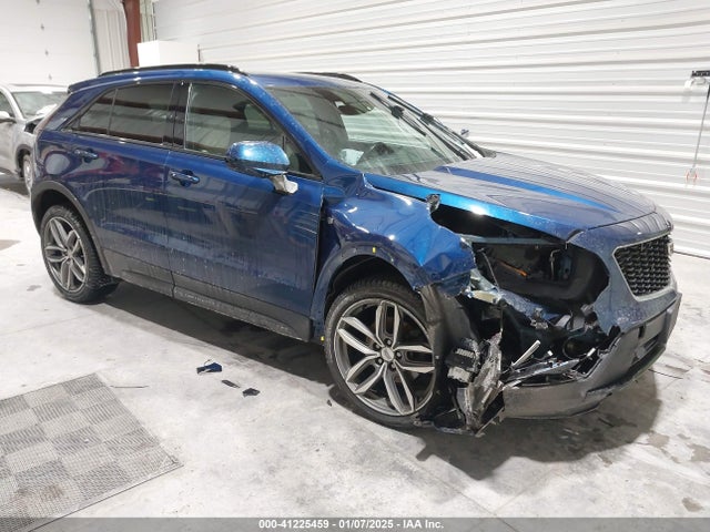 2019 CADILLAC XT4 1GYFZFR44KF167125 Photo 0