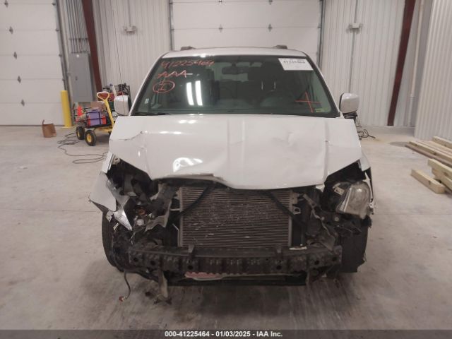 2C4RC1BG4FR706918 Chrysler Town & Country Touring