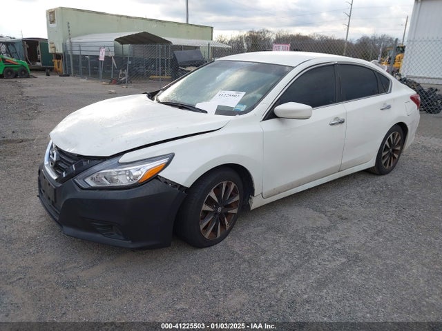 Nissan Altima 2.5 Sv 2018 1N4AL3APOJC269663 Image 2