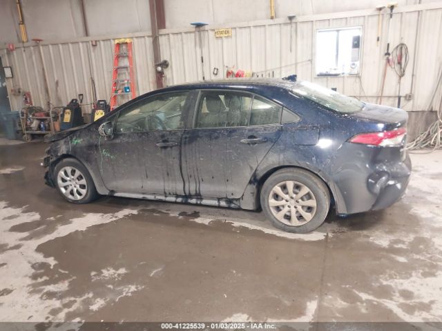 JTDEPRAE8LJ073809 Toyota COROLLA LE