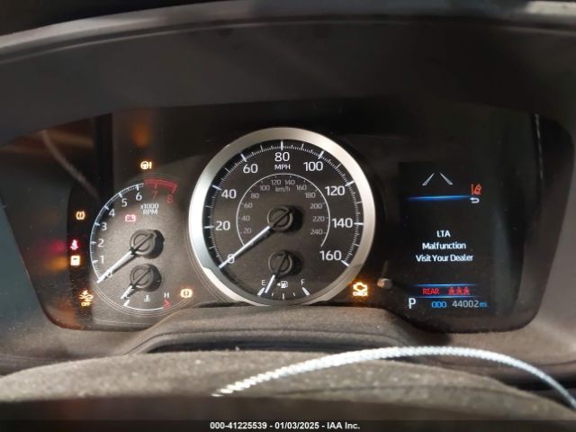 JTDEPRAE8LJ073809 Toyota COROLLA LE
