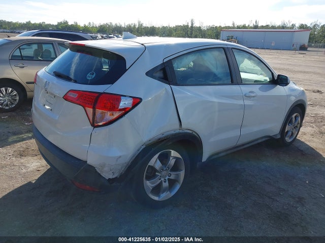 Honda HR-V LX 2018 3CZRU5H32JM722330 Image 4