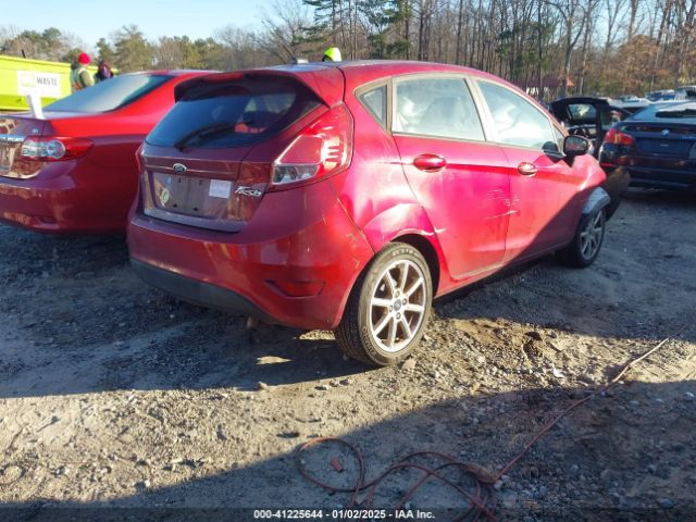 3FADP4EJ1FM135733 Ford FIESTA SE