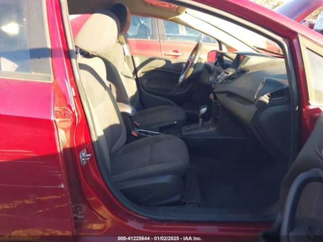 3FADP4EJ1FM135733 Ford FIESTA SE