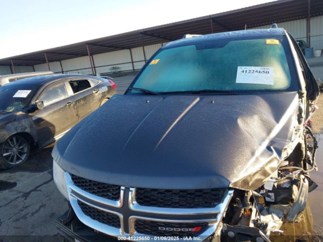 3C4PDCAB2JT243768 Dodge JOURNEY SE