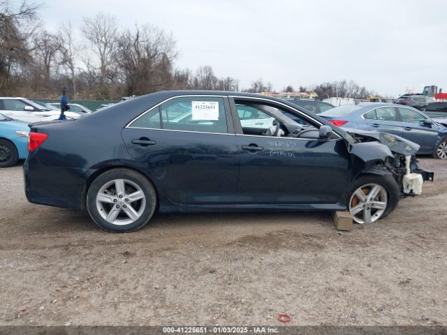 4T1BF1FK9EU332326 Toyota CAMRY SE