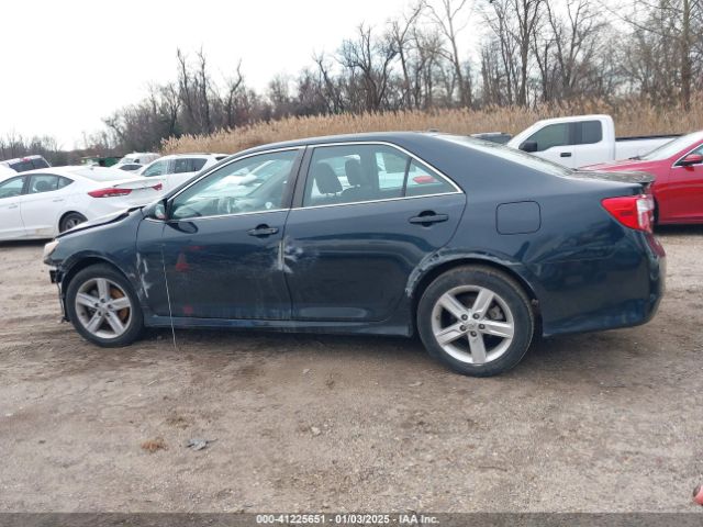 4T1BF1FK9EU332326 Toyota CAMRY SE