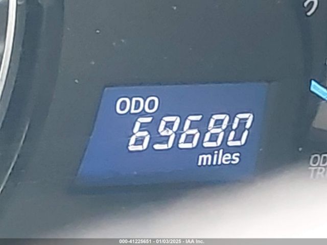 4T1BF1FK9EU332326 Toyota CAMRY SE