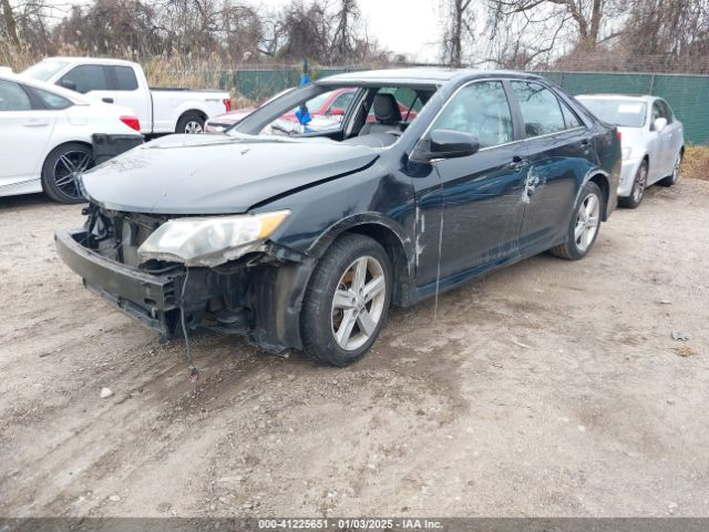 4T1BF1FK9EU332326 Toyota CAMRY SE