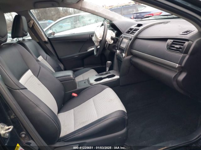 4T1BF1FK9EU332326 Toyota CAMRY SE