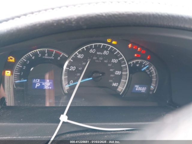 4T1BF1FK9EU332326 Toyota CAMRY SE