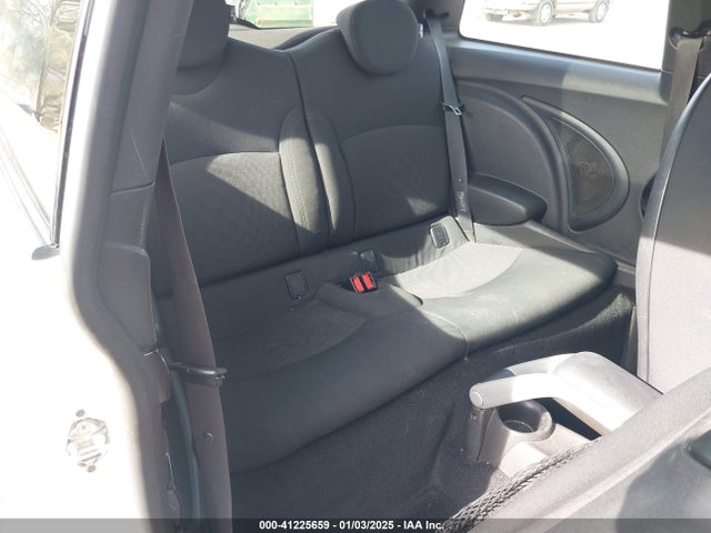 2007 MINI COOPER WMWMF33527TT53306 Photo 7