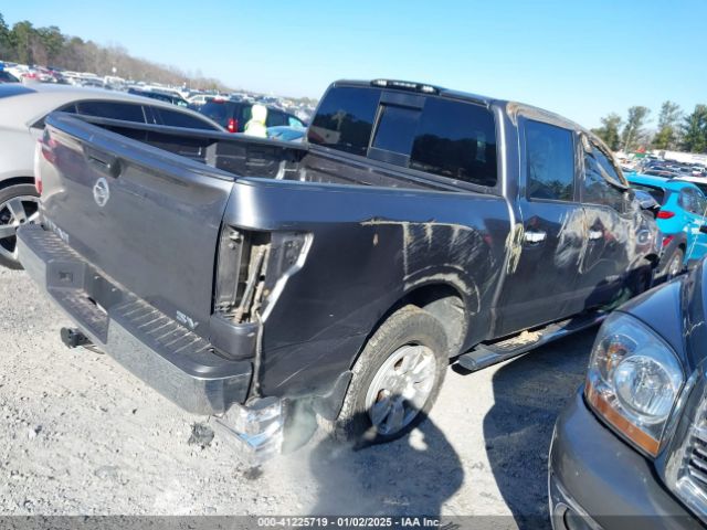 1N6AA1EK5HN516884 Nissan TITAN SV