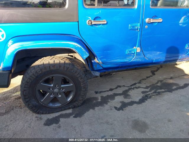 1C4BJWDG9FL586639 Jeep Wrangler Unlimited Freedom Edition