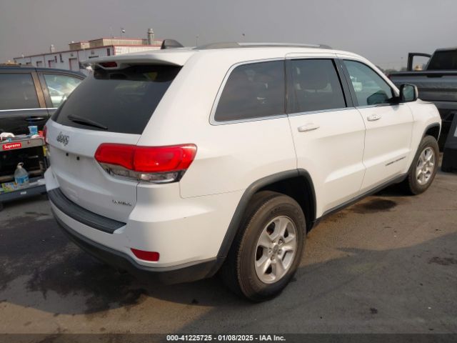 1C4RJEAG4FC218009 Jeep Grand Cherokee Laredo
