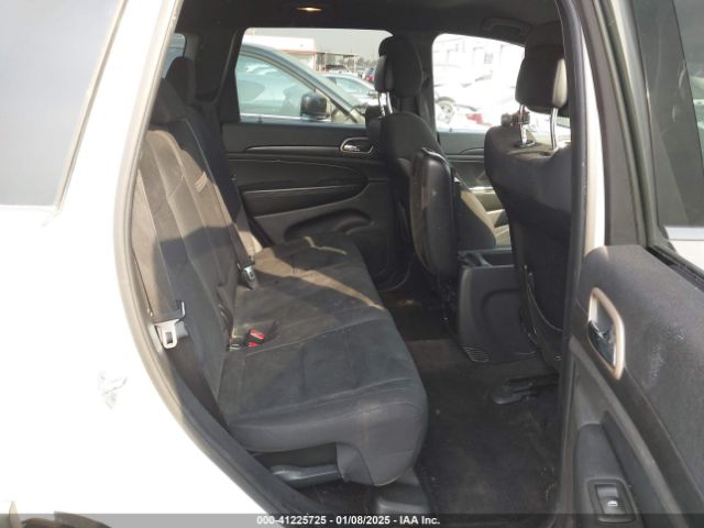 1C4RJEAG4FC218009 Jeep Grand Cherokee Laredo