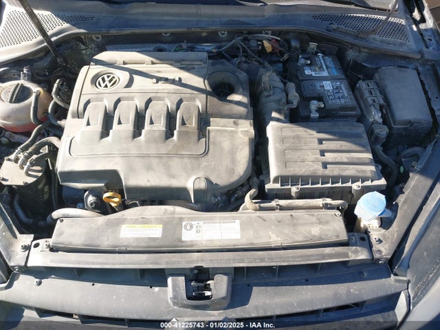 3VWCA7AU5FM518130 Volkswagen Golf Sportwagen Tdi S 4-door