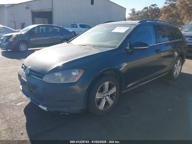 3VWCA7AU5FM518130 Volkswagen Golf Sportwagen Tdi S 4-door