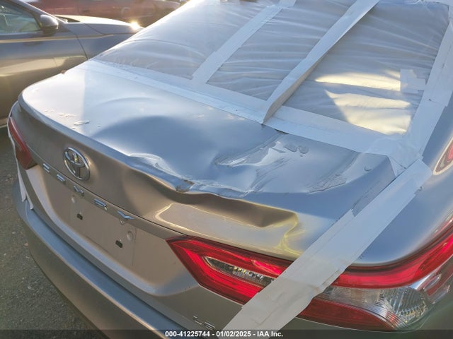 Toyota CAMRY LE 2018 4T1B11HK3JU638671 Image 6