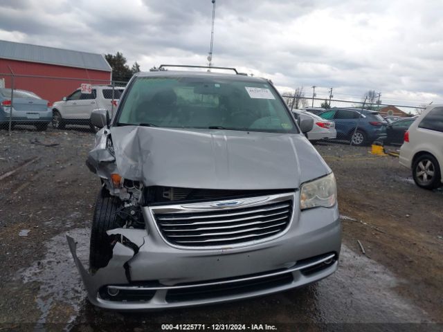 2C4RC1BG9ER442822 Chrysler Town & Country Touring