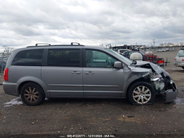 2C4RC1BG9ER442822 Chrysler Town & Country Touring