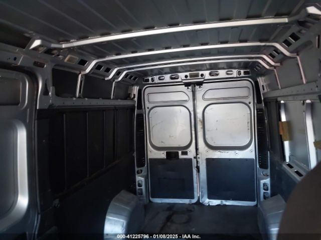 3C6TRVDG3JE127350 RAM Promaster 2500 High Roof 159 Wb