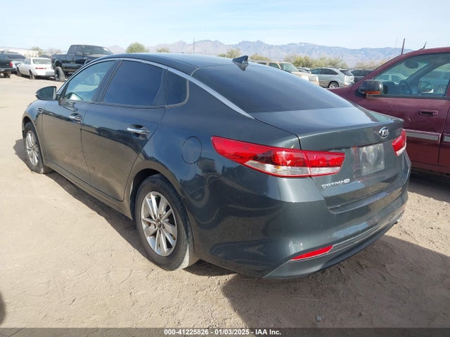 KIA Optima Lx 2016 KNAGT4L35G5092073 Image 3
