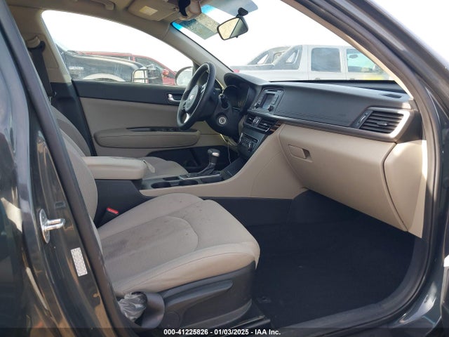 KIA Optima Lx 2016 KNAGT4L35G5092073 Image 5