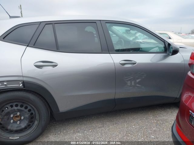KL77LFEP0SC063130 Chevrolet Trax Fwd Ls