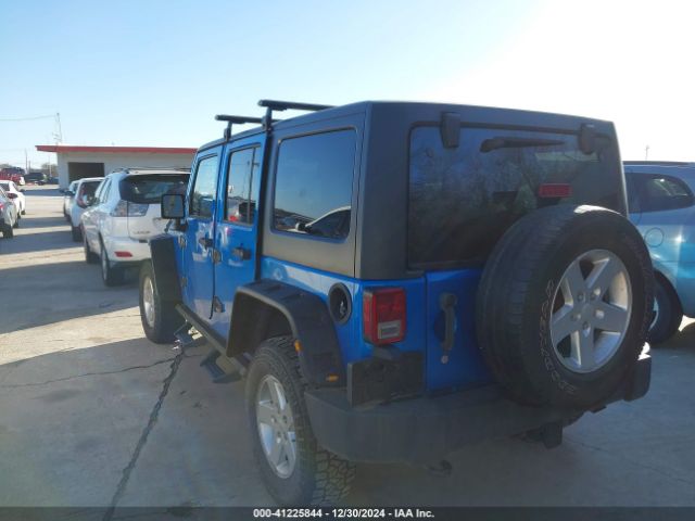 1C4BJWDG8FL513424 Jeep Wrangler Unlimited Sport