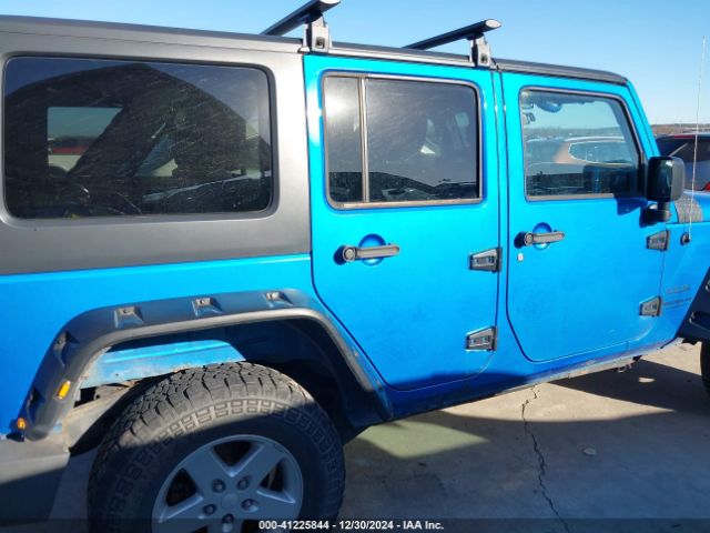 1C4BJWDG8FL513424 Jeep Wrangler Unlimited Sport