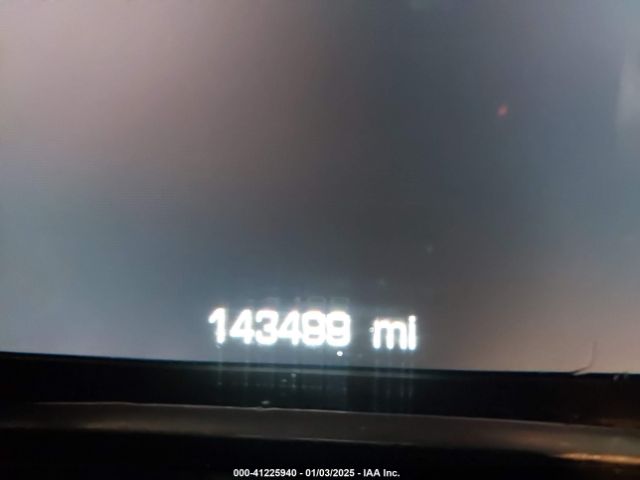 1G1ZD5STXJF289265 Chevrolet MALIBU LT