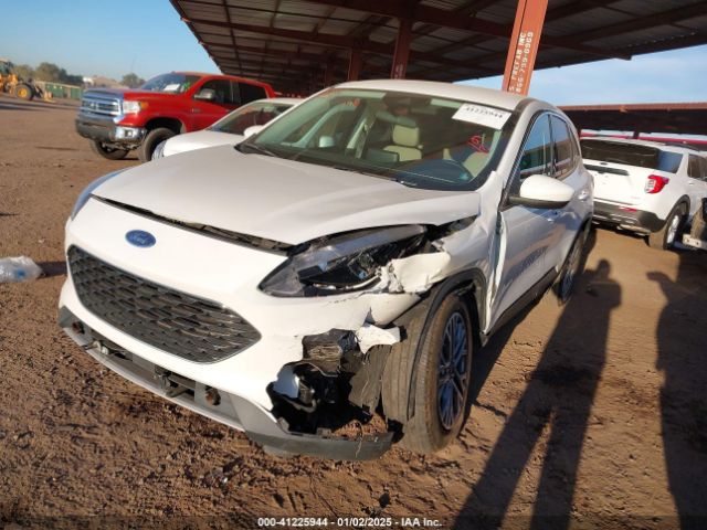 1FMCU0CZ1NUA02623 Ford Escape Sel Hybrid