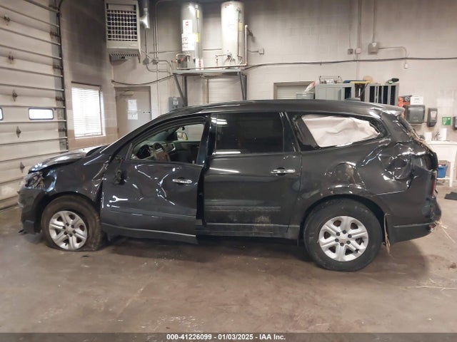 Chevrolet Traverse Ls 2017 1GNKVFKD9HJ216648 Image 14