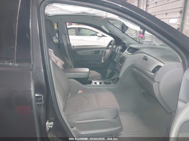 Chevrolet Traverse Ls 2017 1GNKVFKD9HJ216648 Image 5