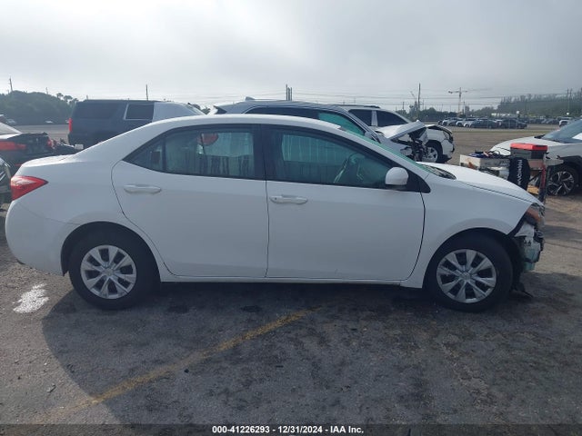 2T1BURHE9JC017551 Toyota COROLLA L