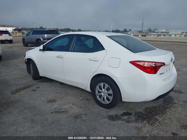 2T1BURHE9JC017551 Toyota COROLLA L