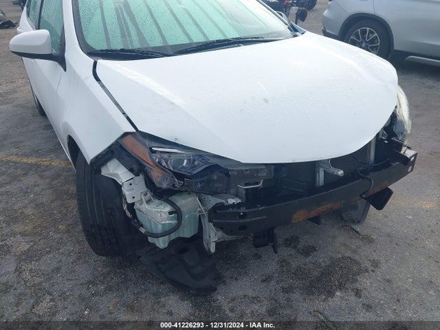 2T1BURHE9JC017551 Toyota COROLLA L