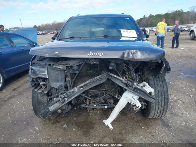 1C4RJEBGXHC877472 Jeep Grand Cherokee Limited 4x2